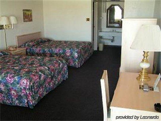 Simple Rewards Inn Розуэлл Экстерьер фото