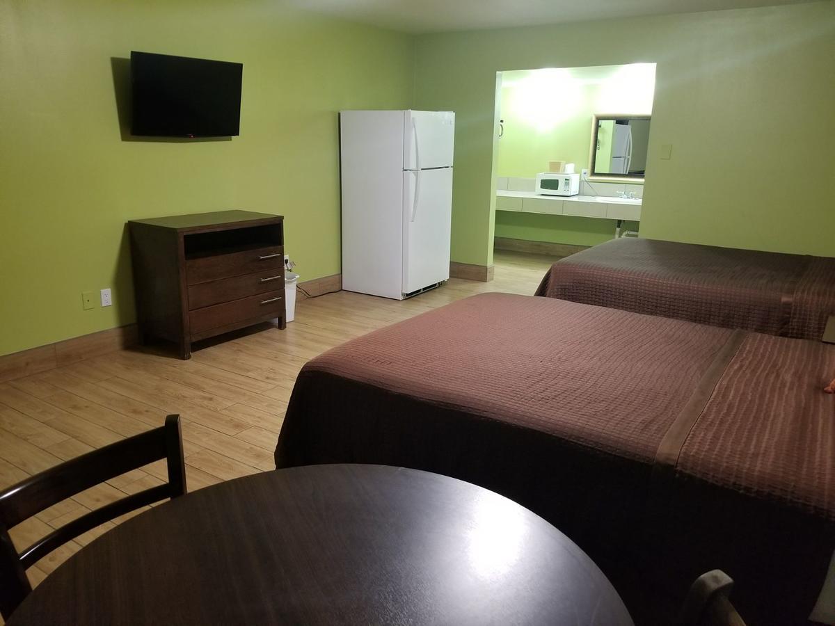 Simple Rewards Inn Розуэлл Экстерьер фото
